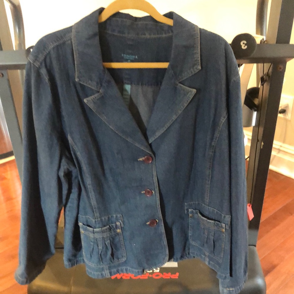 Cute plus size Jean blazer